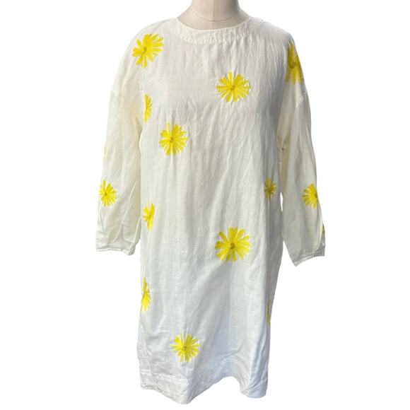 Something Navy White Daisy Linen blend Mini Dress Size Small - Picture 3 of 14